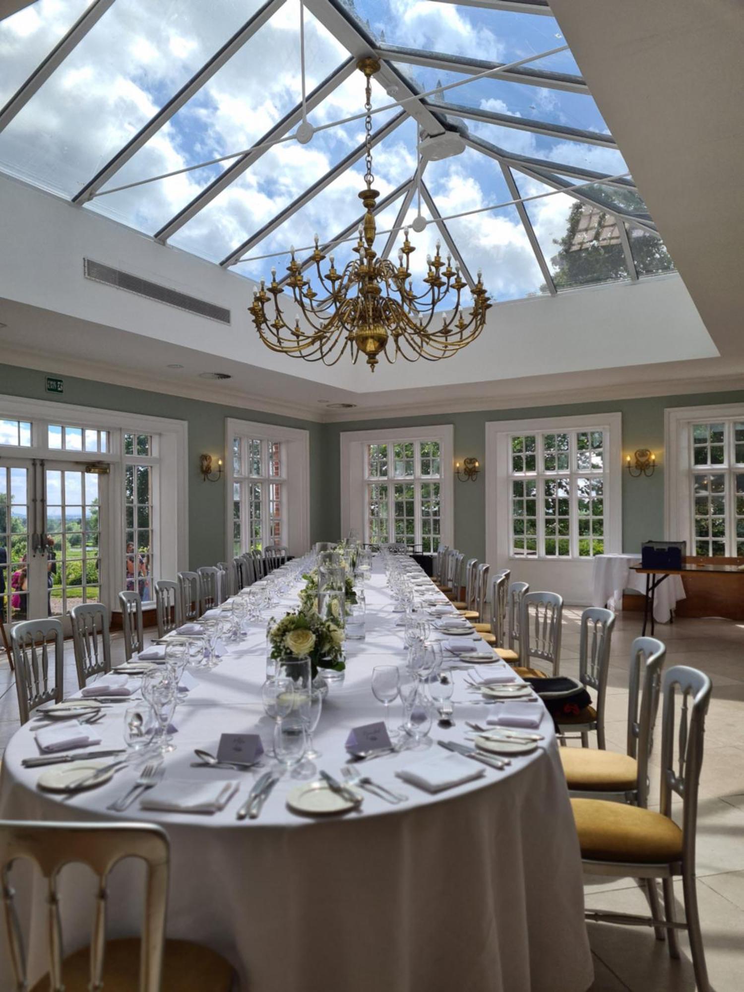 Willington Hall Hotel Tarporley Exteriör bild